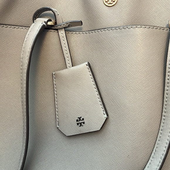 Tory Burch Tote - Picture 7 of 8